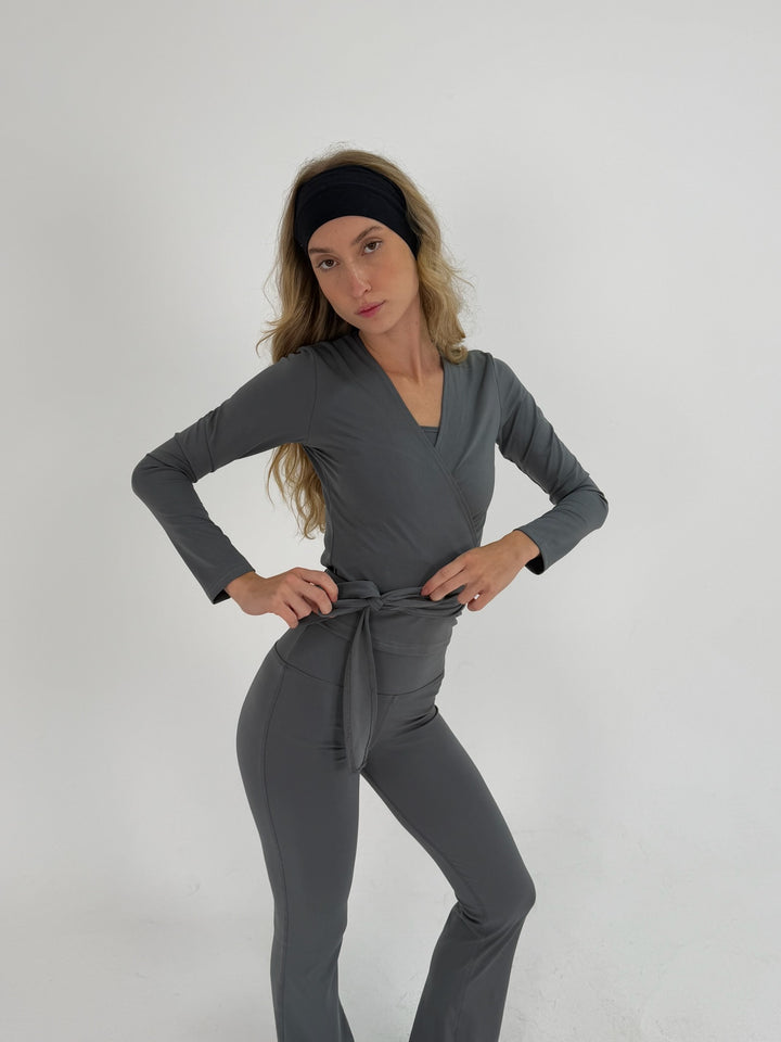 Active Long Sleeve Wrap top